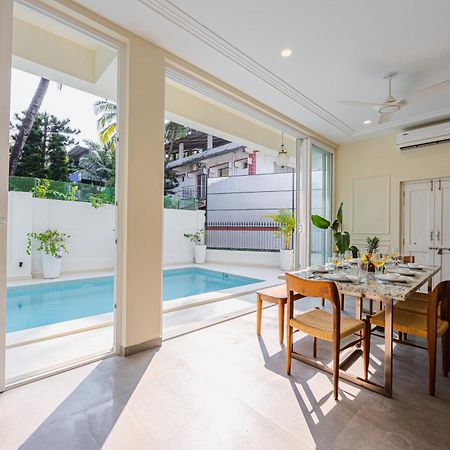 Elivaas 4 Bhk Villa Near Beach With Private Pool & Bar - Casa Boa Vida Candolim Eksteriør billede
