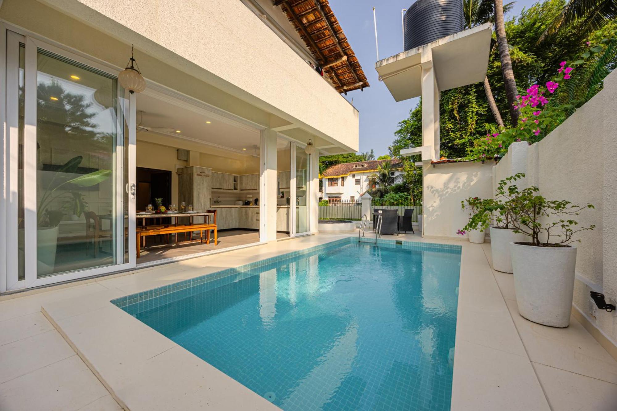 Elivaas 4 Bhk Villa Near Beach With Private Pool & Bar - Casa Boa Vida Candolim Eksteriør billede