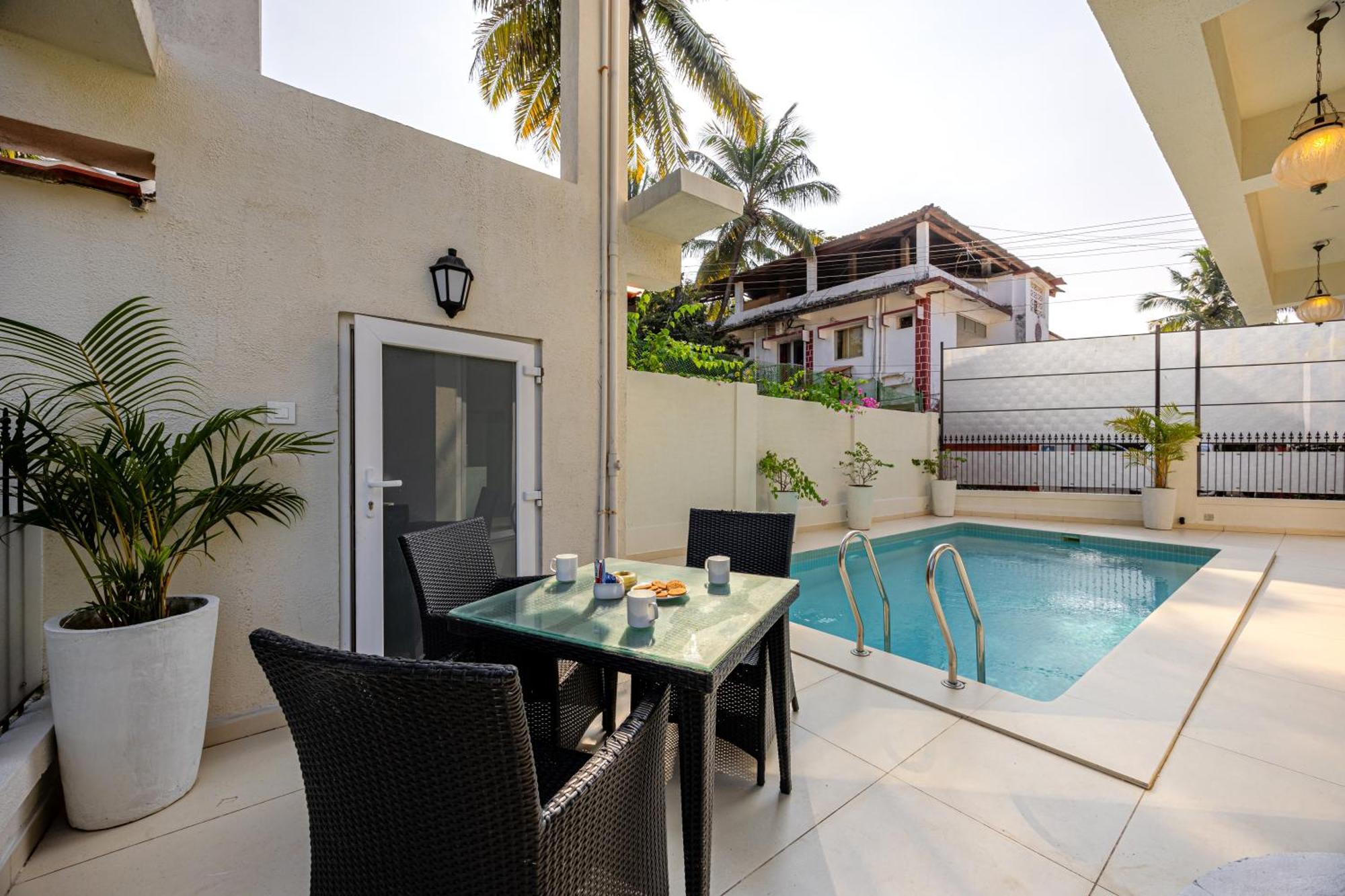 Elivaas 4 Bhk Villa Near Beach With Private Pool & Bar - Casa Boa Vida Candolim Eksteriør billede