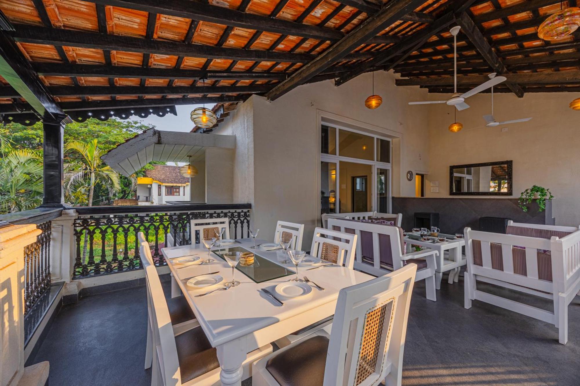 Elivaas 4 Bhk Villa Near Beach With Private Pool & Bar - Casa Boa Vida Candolim Eksteriør billede