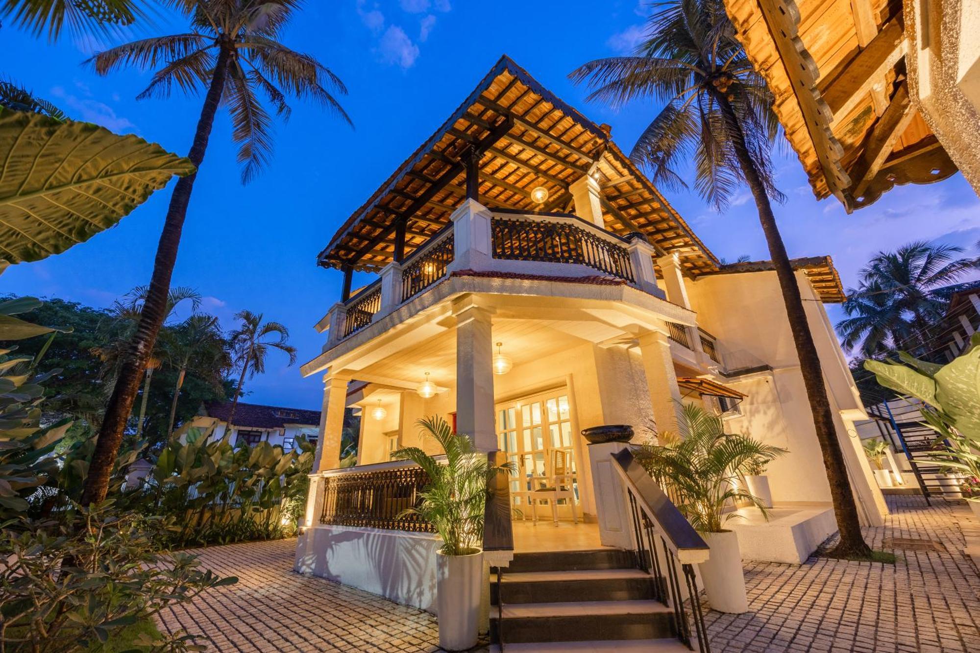Elivaas 4 Bhk Villa Near Beach With Private Pool & Bar - Casa Boa Vida Candolim Eksteriør billede