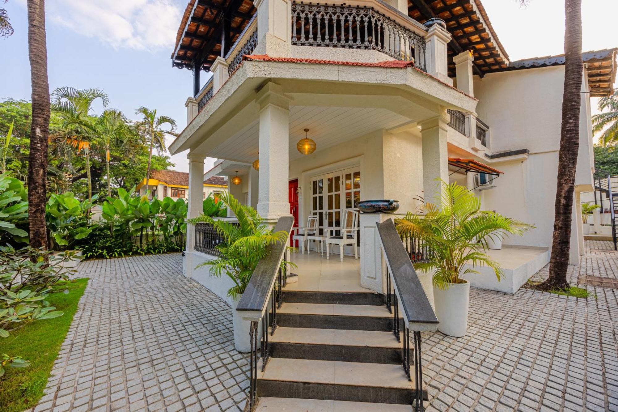Elivaas 4 Bhk Villa Near Beach With Private Pool & Bar - Casa Boa Vida Candolim Eksteriør billede